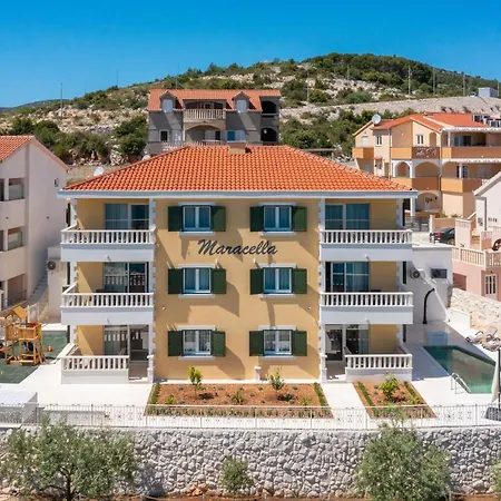 Maracella Apartment