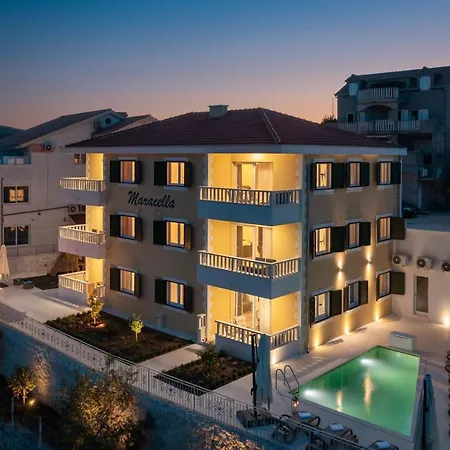 Apartment Maracella *