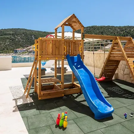 Maracella Apartment